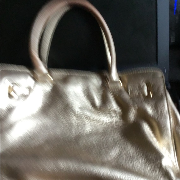 Authentic Michael Kors Purse - Picture 3 of 5
